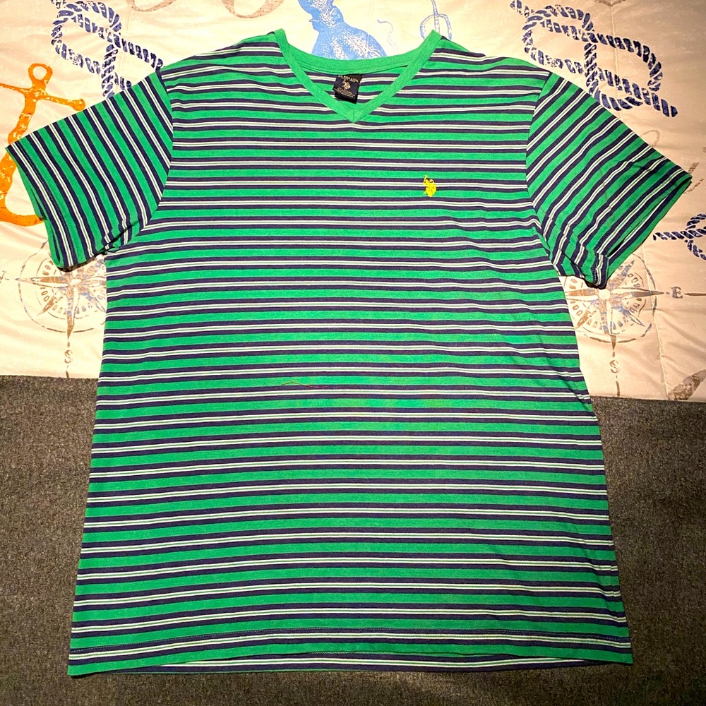 Tee